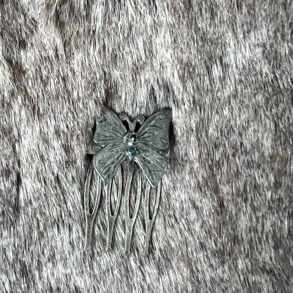 Elegant Silver Butterfly Hair Comb